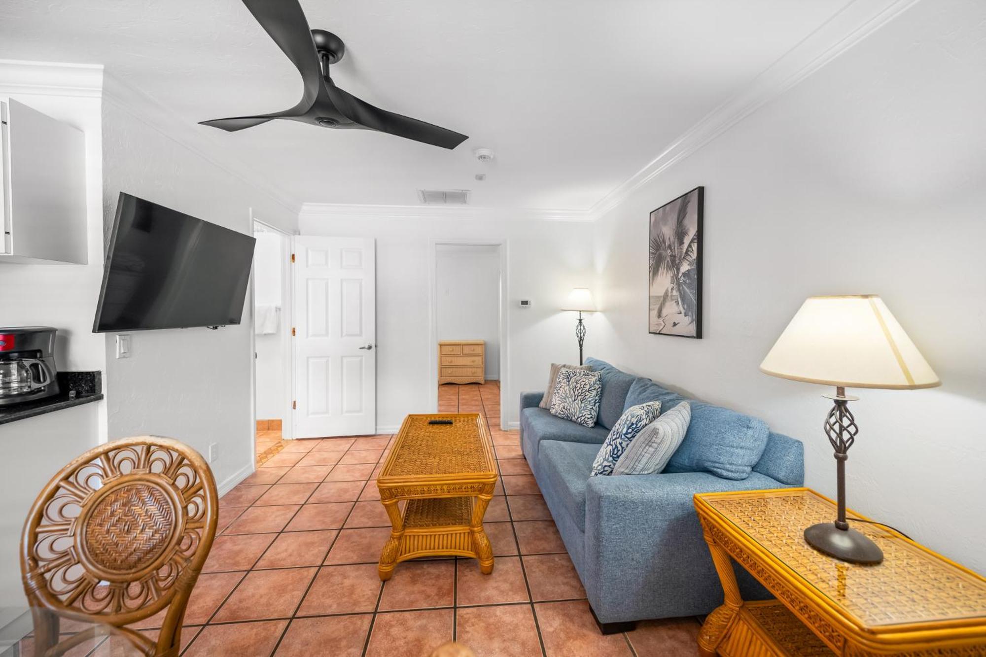 Tropic Isle At Anna Maria Island Inn Bradenton Beach Exterior foto